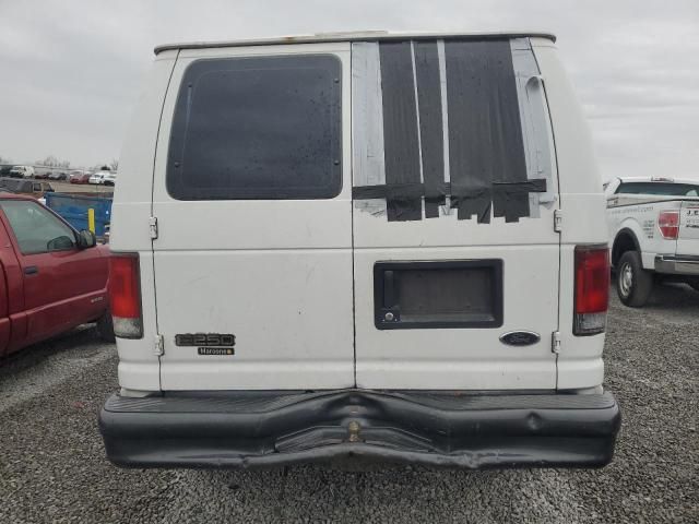 2004 Ford Econoline E250 Van