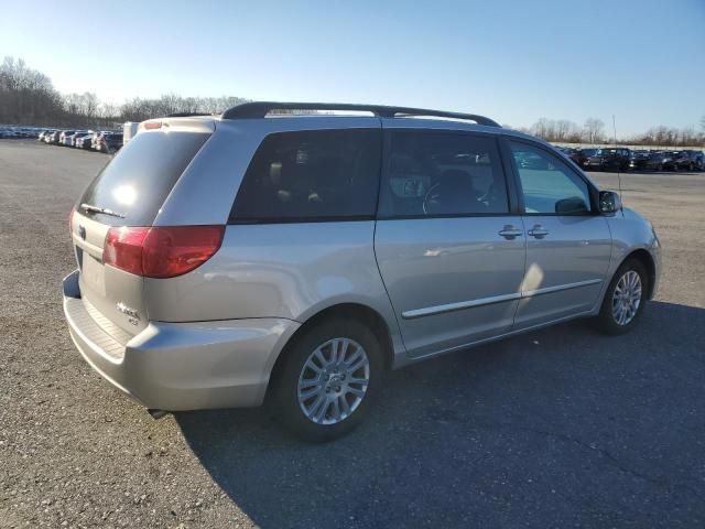 2008 Toyota Sienna XLE