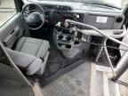 2009 Ford Econoline E450 Super Duty Cutaway Van