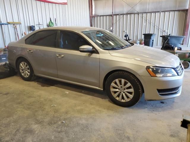 2013 Volkswagen Passat S