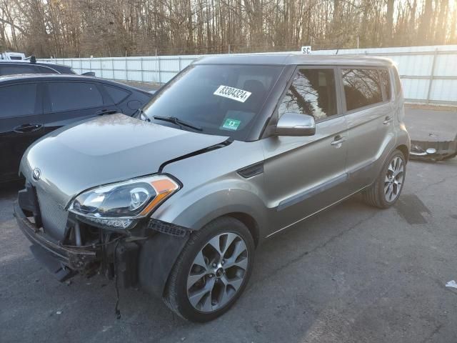 2013 KIA Soul +