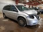 2005 Chrysler Town & Country Limited