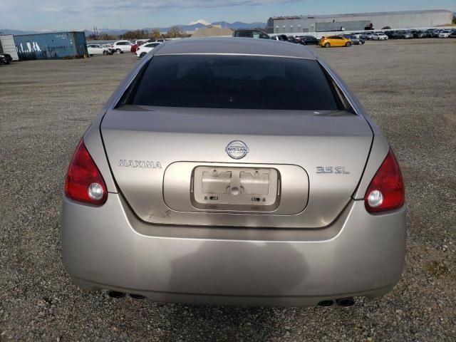 2005 Nissan Maxima SE