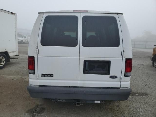 2003 Ford Econoline E350 Super Duty Wagon