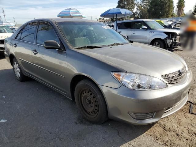 2005 Toyota Camry LE