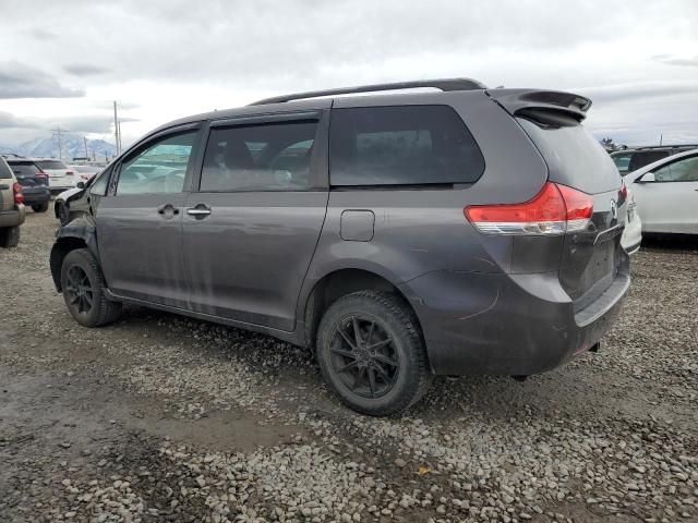 2011 Toyota Sienna XLE