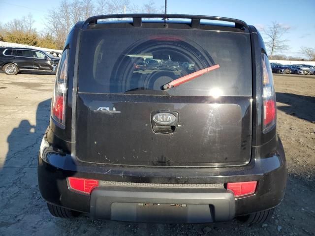 2011 KIA Soul +