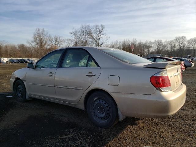 2005 Toyota Camry LE