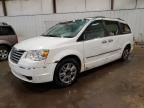 2010 Chrysler Town & Country Limited