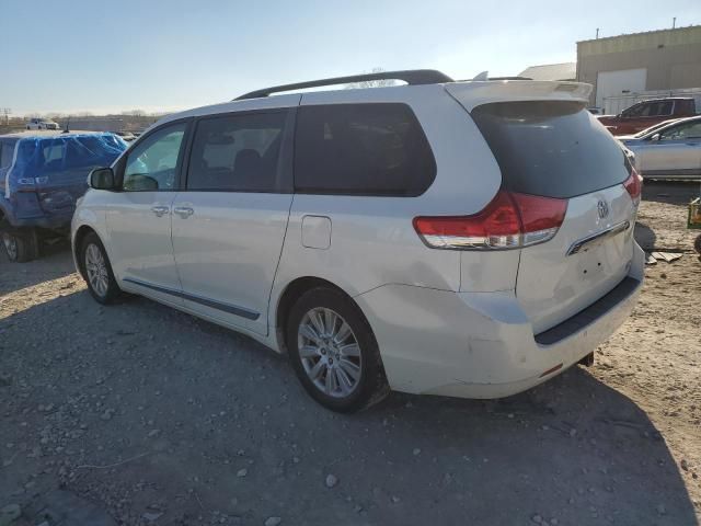 2013 Toyota Sienna XLE