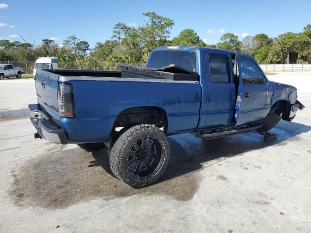 2003 Chevrolet Silverado C2500 Heavy Duty