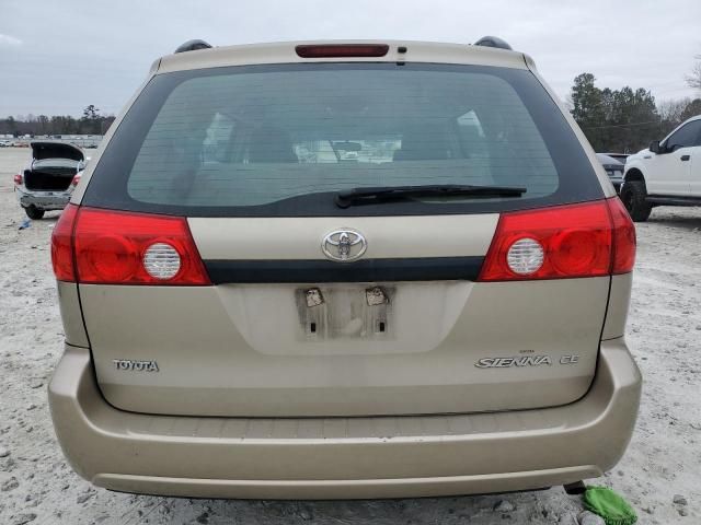 2006 Toyota Sienna CE