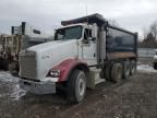 2003 Kenworth Construction T800