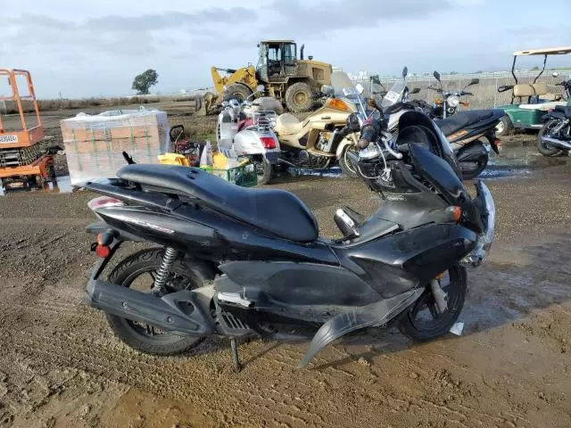 2013 Honda PCX 150