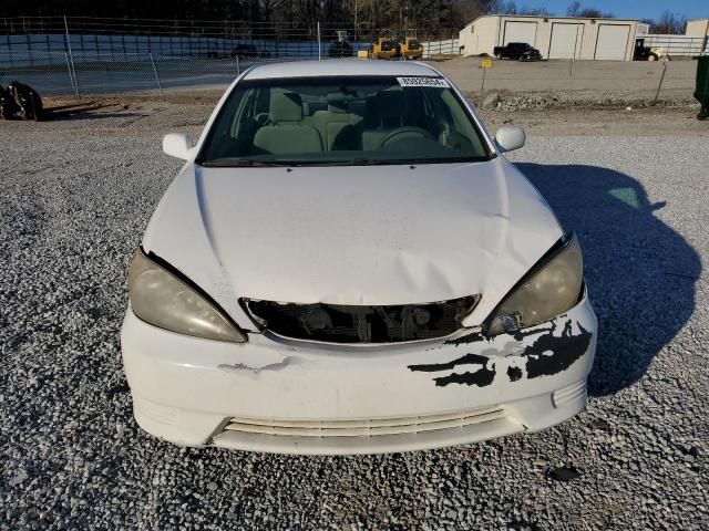 2005 Toyota Camry LE