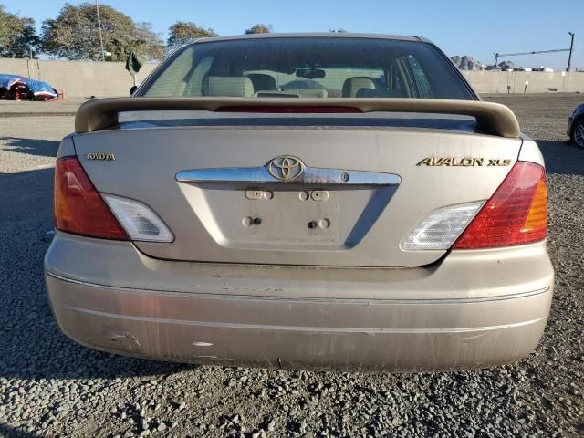 2000 Toyota Avalon XL