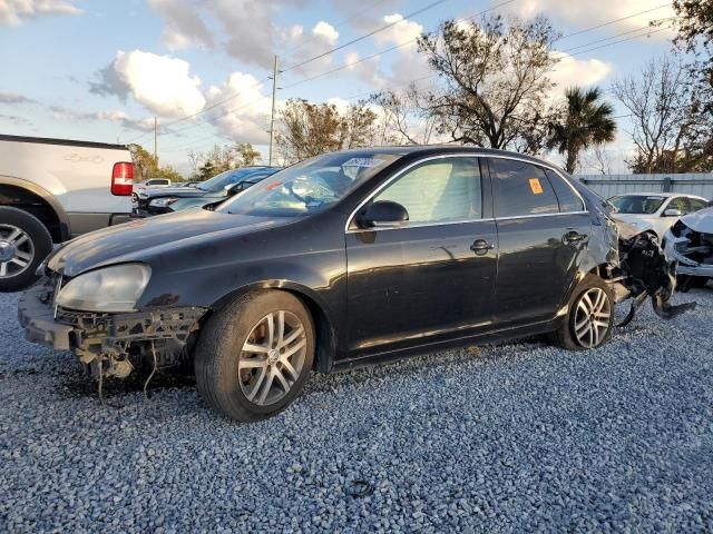 2005 Volkswagen New Jetta 2.5L Option Package 2