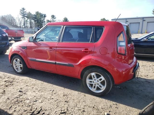 2011 KIA Soul +