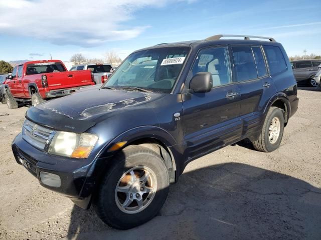 2002 Mitsubishi Montero XLS