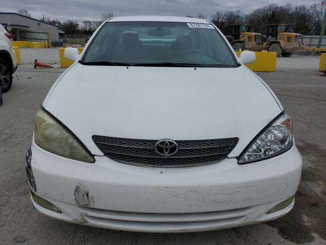 2004 Toyota Camry LE