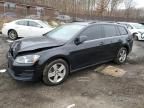 2015 Volkswagen Golf Sportwagen TDI S