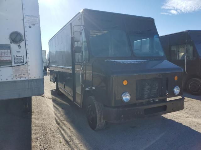 2009 Freightliner Chassis M Line WALK-IN Van