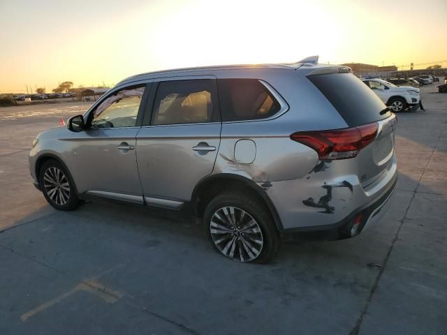 2020 Mitsubishi Outlander SE