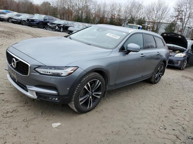 2018 Volvo V90 Cross Country T5 Momentum