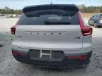 2021 Volvo XC40 T5 R-Design