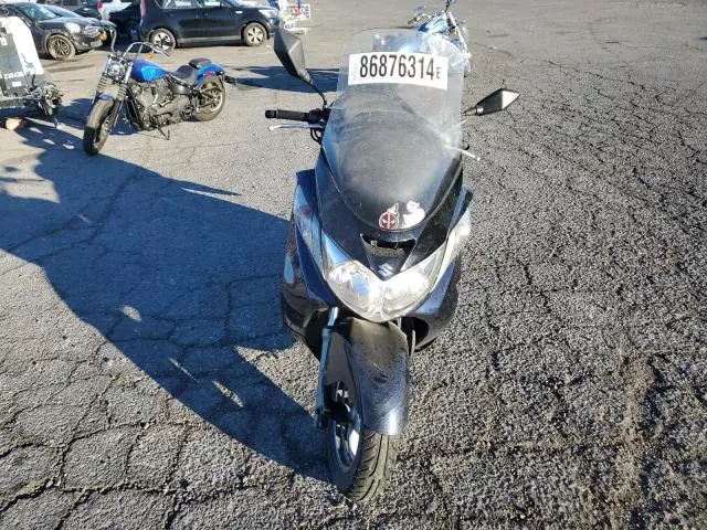 2004 Suzuki AN400 K3