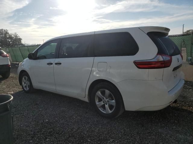 2017 Toyota Sienna