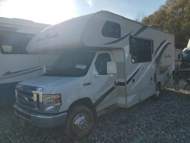 2016 Ford Econoline E450 Super Duty Cutaway Van