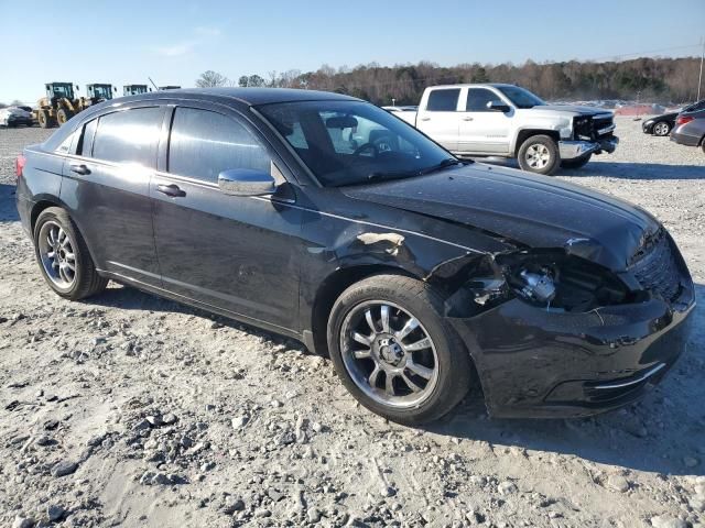 2013 Chrysler 200 Touring