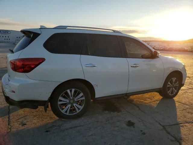 2020 Nissan Pathfinder SV