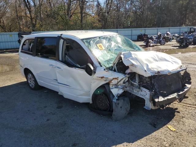 2009 Chrysler Town & Country LX