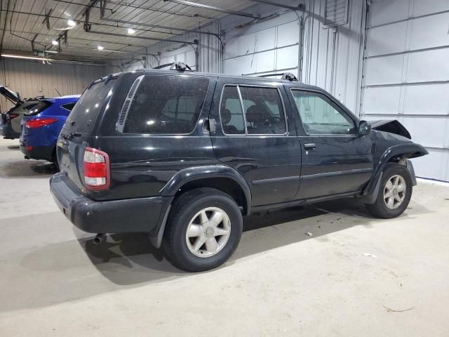 2000 Nissan Pathfinder LE