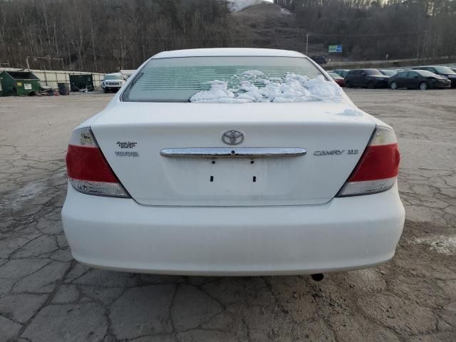 2005 Toyota Camry LE