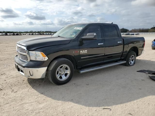 2015 Dodge RAM 1500 SLT