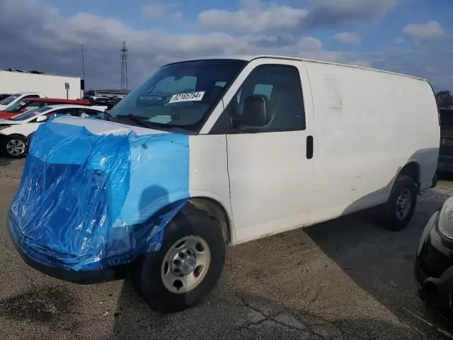 2012 Chevrolet Express G2500