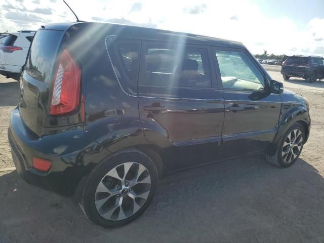 2013 KIA Soul +