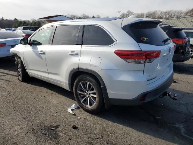 2018 Toyota Highlander SE