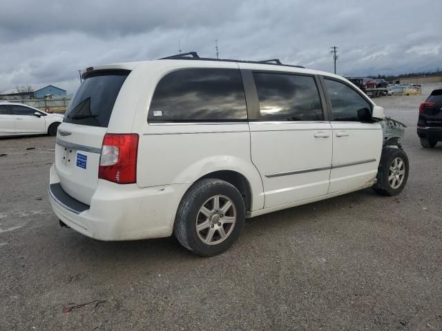 2012 Chrysler Town & Country Touring