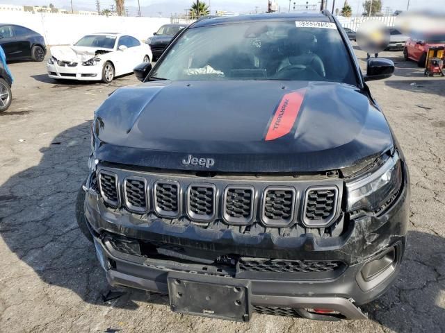 2024 Jeep Compass Trailhawk