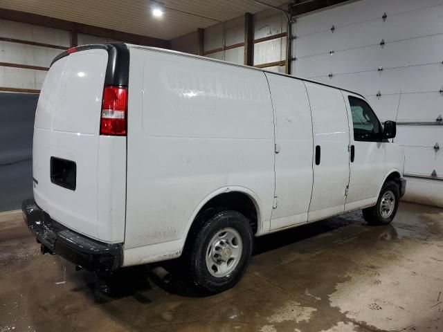 2017 Chevrolet Express G2500