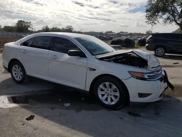 2012 Ford Taurus SE