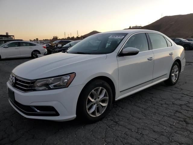 2016 Volkswagen Passat S