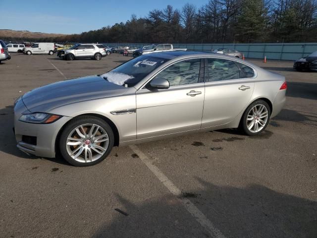 2017 Jaguar XF Prestige