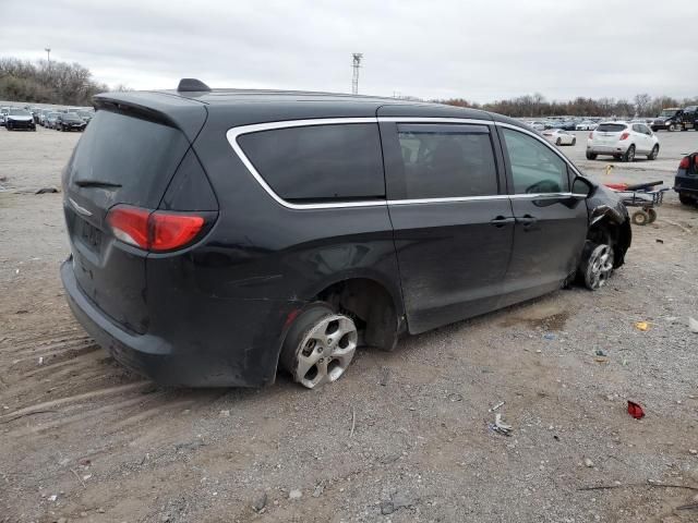 2017 Chrysler Pacifica LX