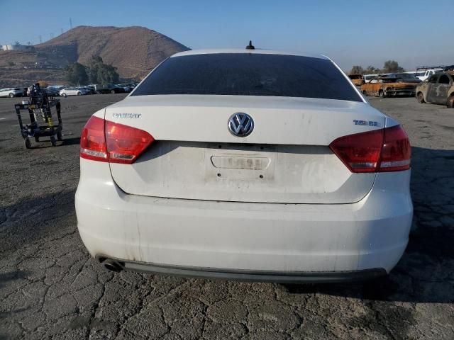 2014 Volkswagen Passat SE