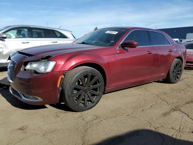 2017 Chrysler 300 Limited